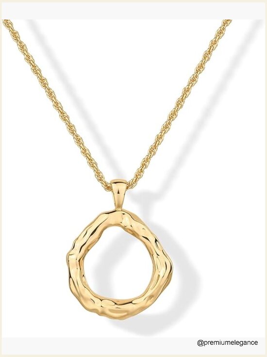 Jewelry - Hammered Circle Conch Seashell Pendant Necklace with Rope Chain